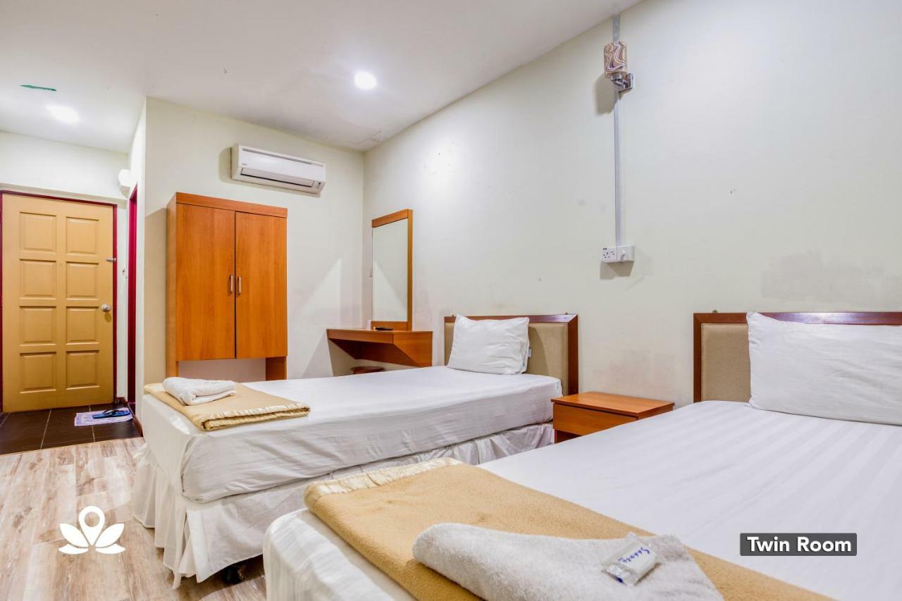Hotel Sri Malim Tanjong Malim Exteriör bild