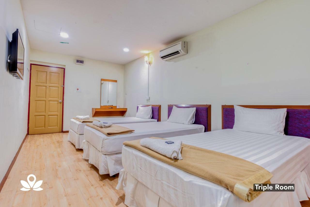 Hotel Sri Malim Tanjong Malim Exteriör bild