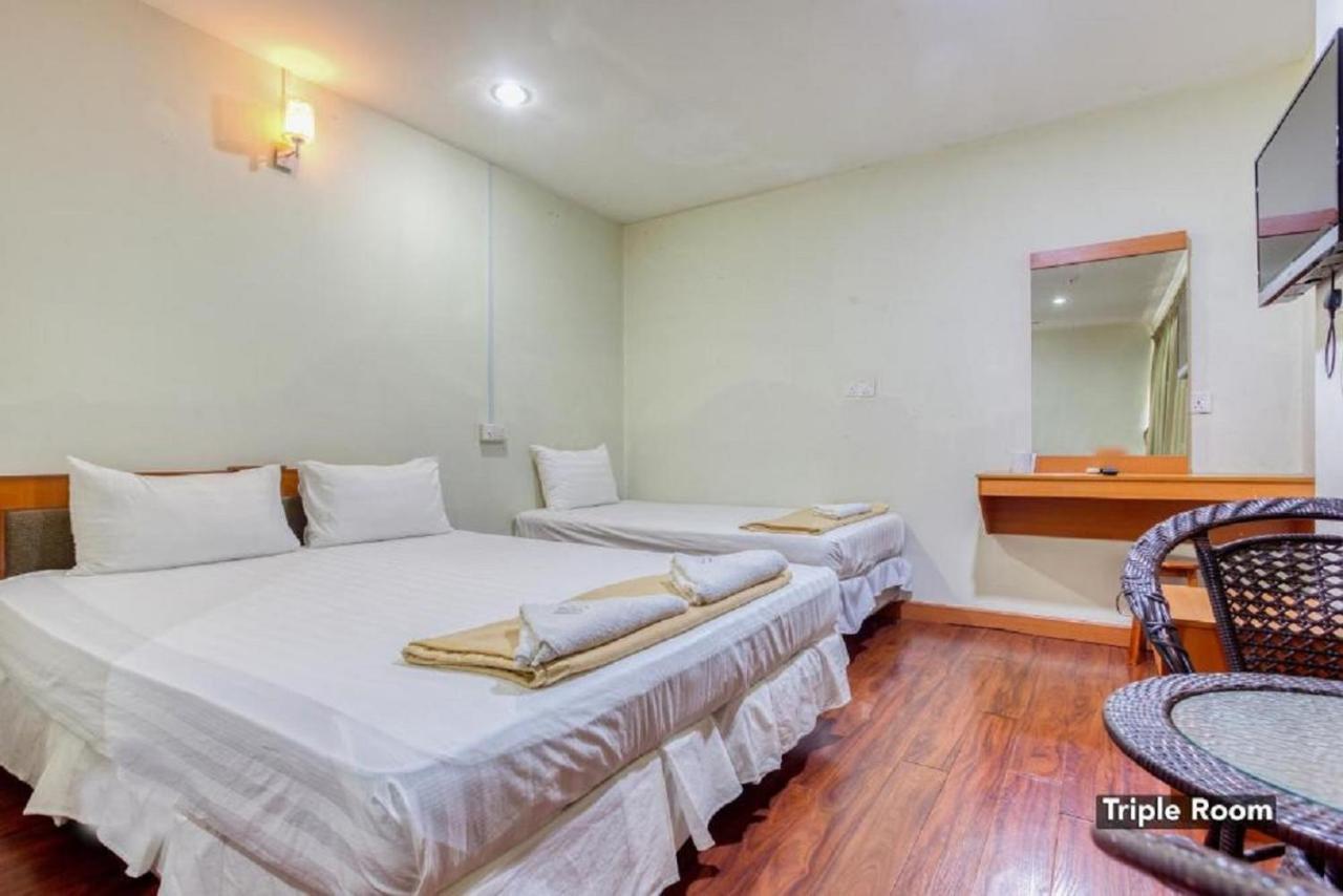 Hotel Sri Malim Tanjong Malim Exteriör bild