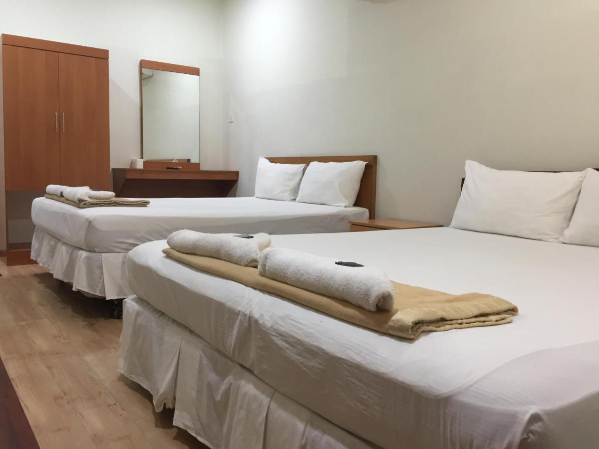 Hotel Sri Malim Tanjong Malim Exteriör bild