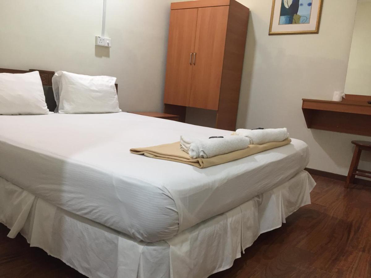 Hotel Sri Malim Tanjong Malim Exteriör bild