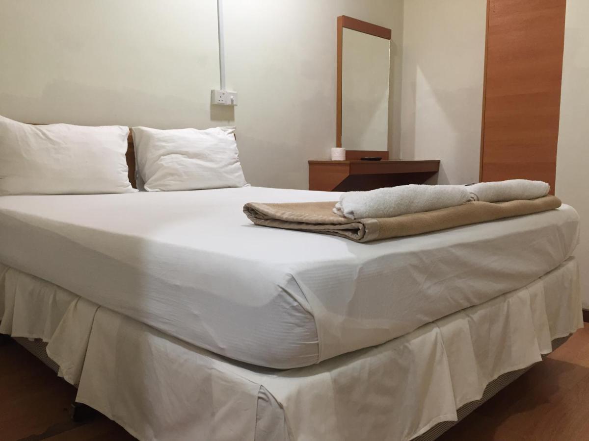 Hotel Sri Malim Tanjong Malim Exteriör bild